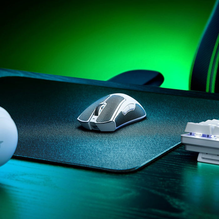 Razer DeathAdder V3 Pro Ultra-Lightweight Wireless/Wired Ergonomic Esports Mouse Up to 90 Hours Battery Life White