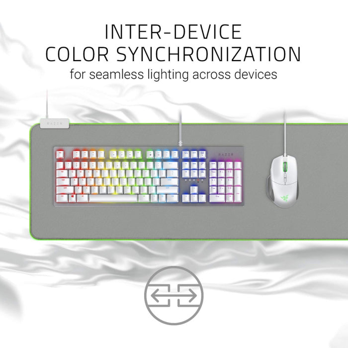 بساط ماوس الألعاب Razer Goliathus Extended Chroma Soft مع إضاءة RGB - أبيض زئبقي 